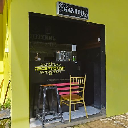 Spot On 91905 Hotel Cipto Arum Cilacap Eksteriør bilde